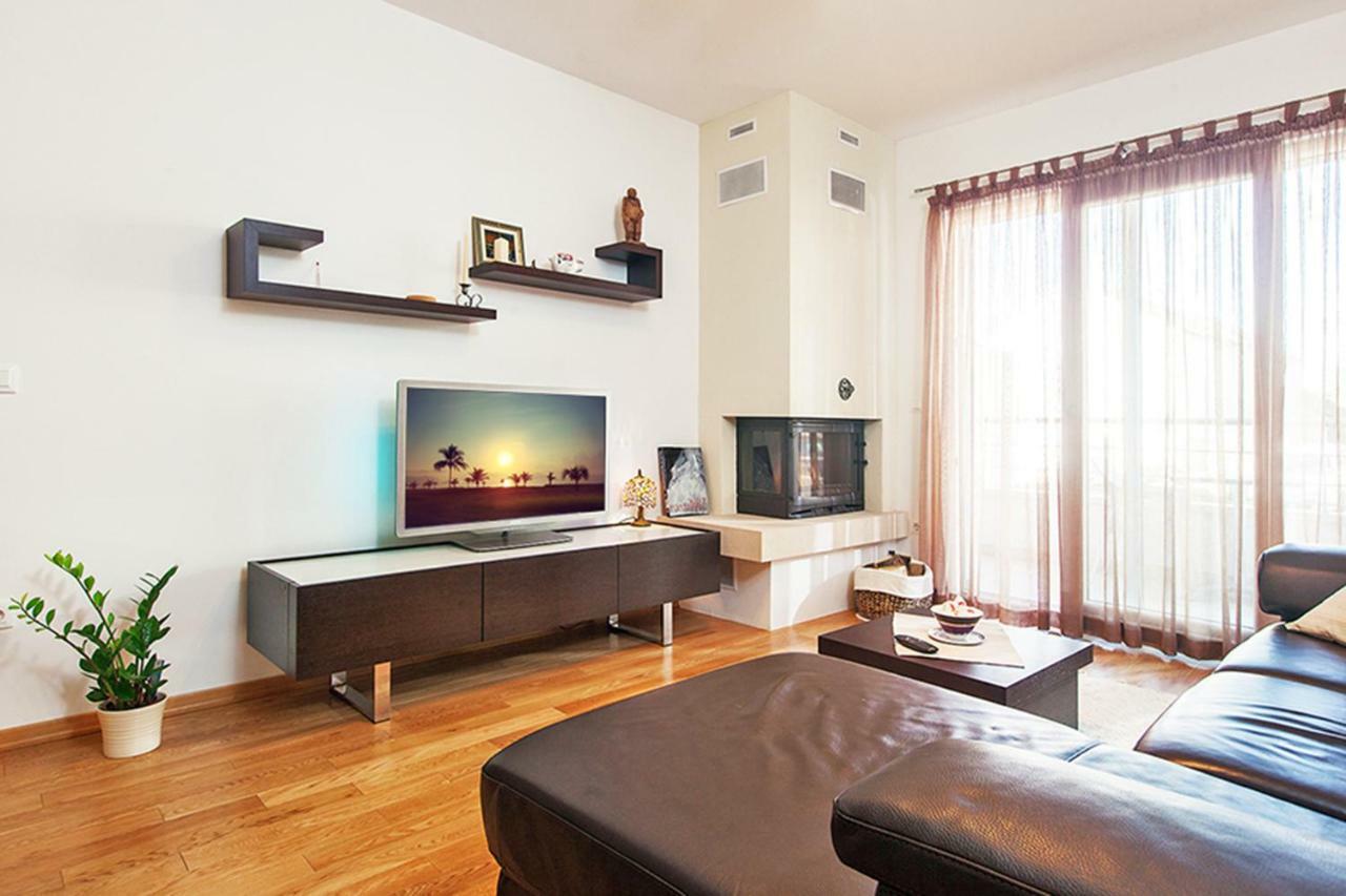 Apartment Makarska Free Beach Parking Εξωτερικό φωτογραφία
